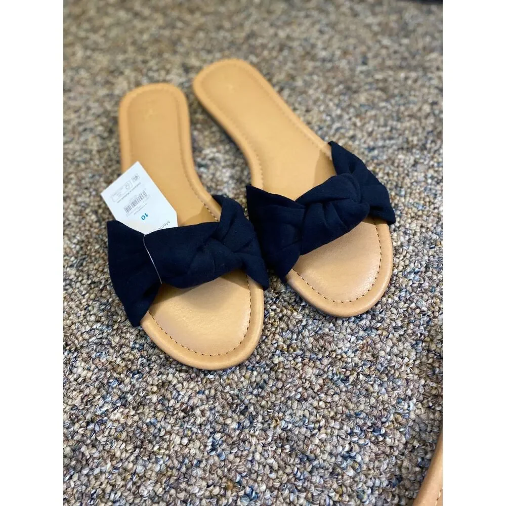 Woman's Tima and Tru Sandal Bundle Size 10